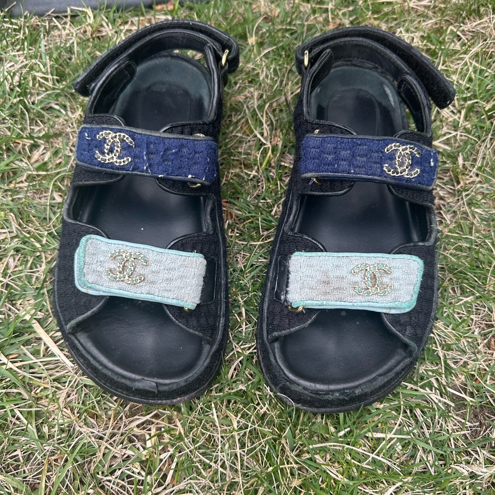 Chic Kids Sandals with Blue and Teal Accents